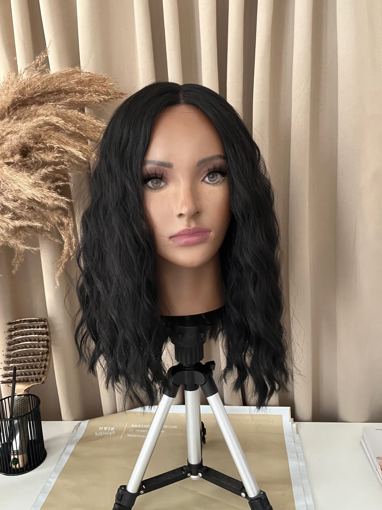 MYA 14” Black Bob Synthetic Lace Wig - SAMPLE SALE