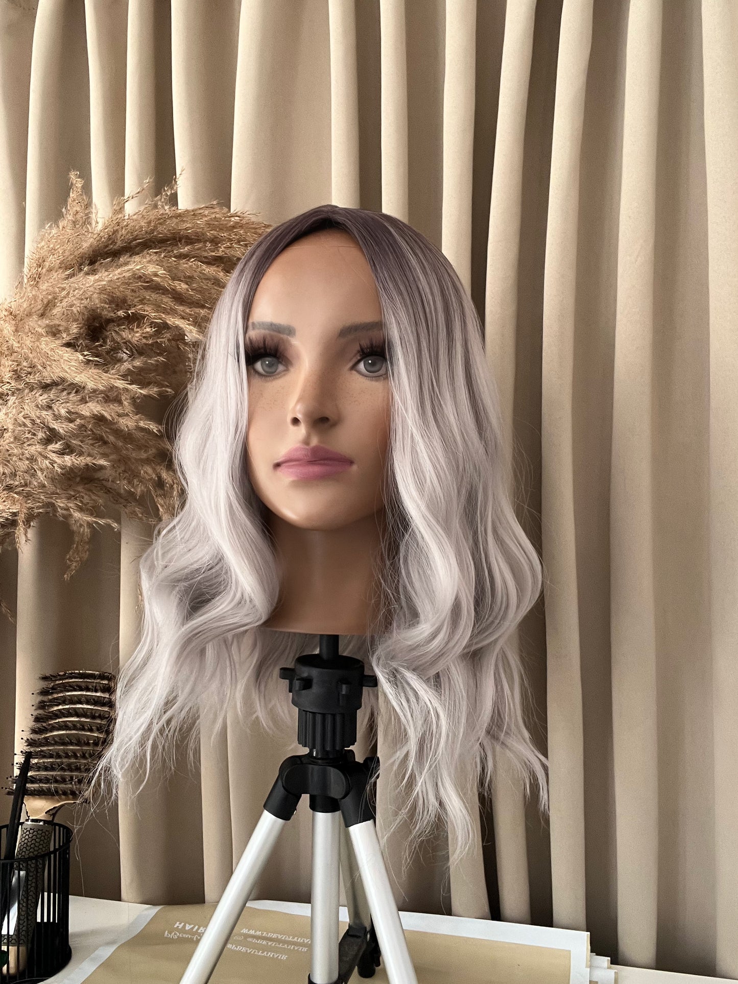 CLAIRE 14”Grey Bob Synthetic No Lace Wig