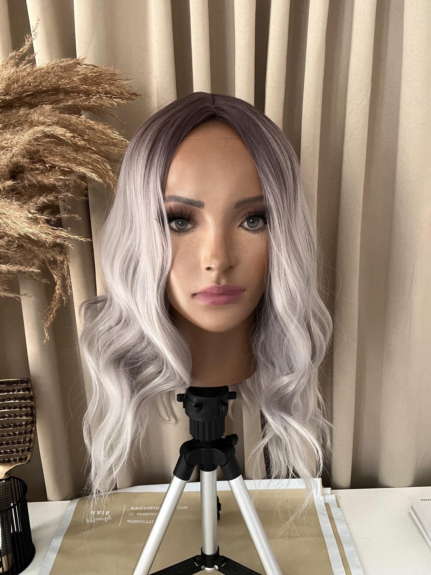 CLAIRE 14”Grey Bob Synthetic No Lace Wig